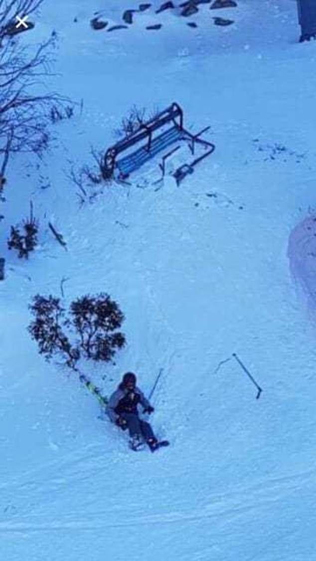 滑雪场高空缆车