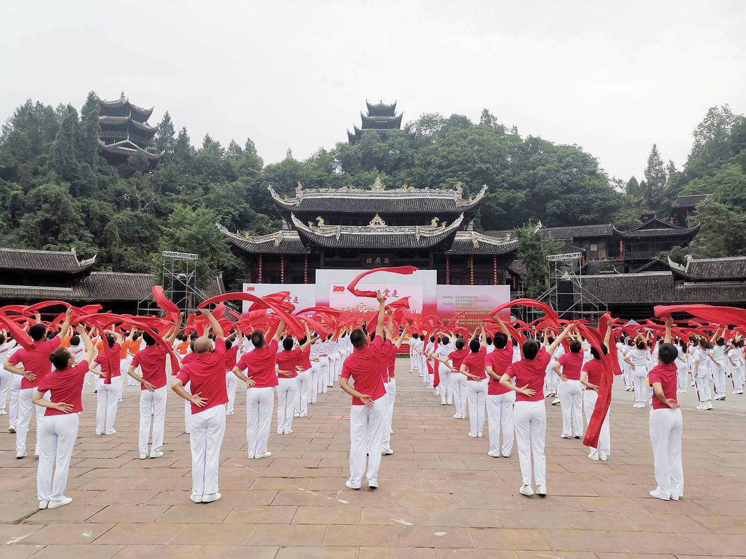 表演/上战场